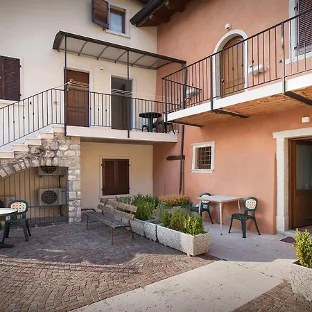 Casa Higieia Apartment Malcesine Exterior photo